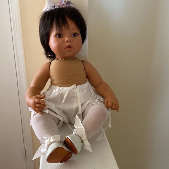 COPY - - Lee Middleton doll - Picture 4 of 4